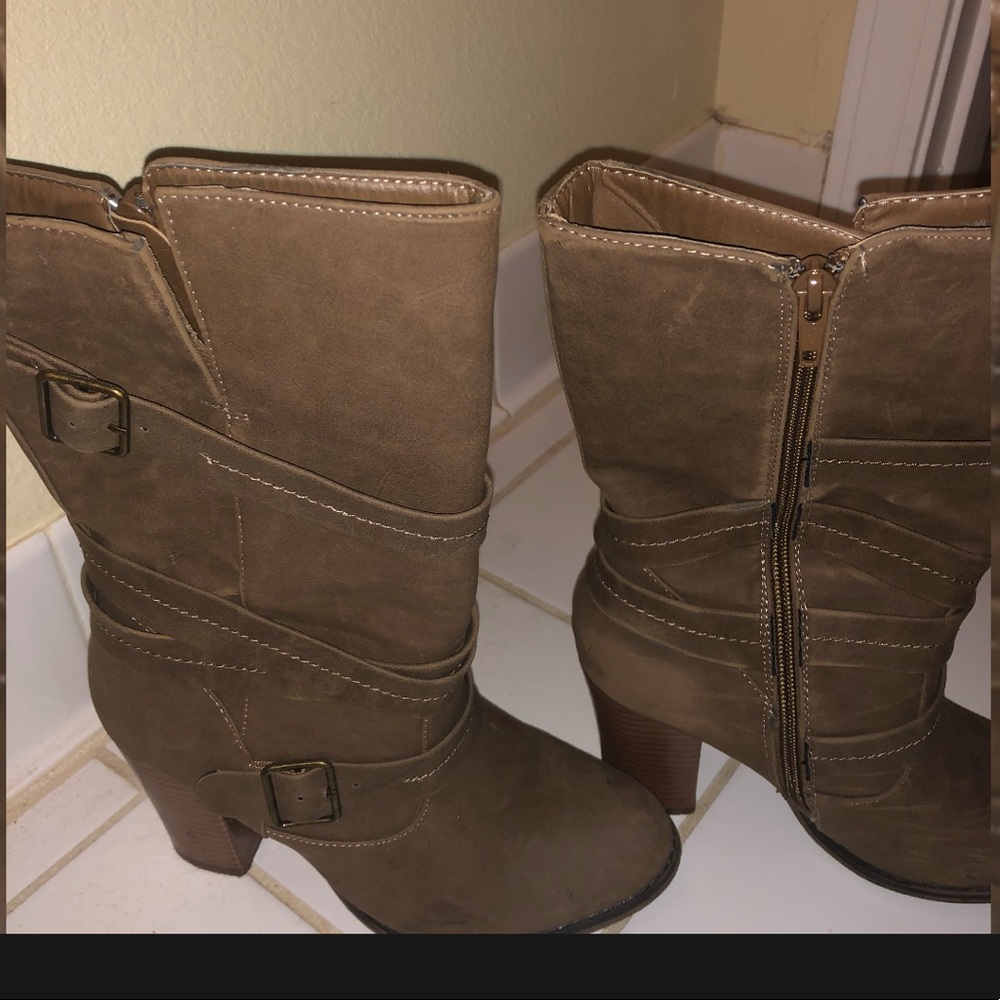 Mid calf taupe colored boots